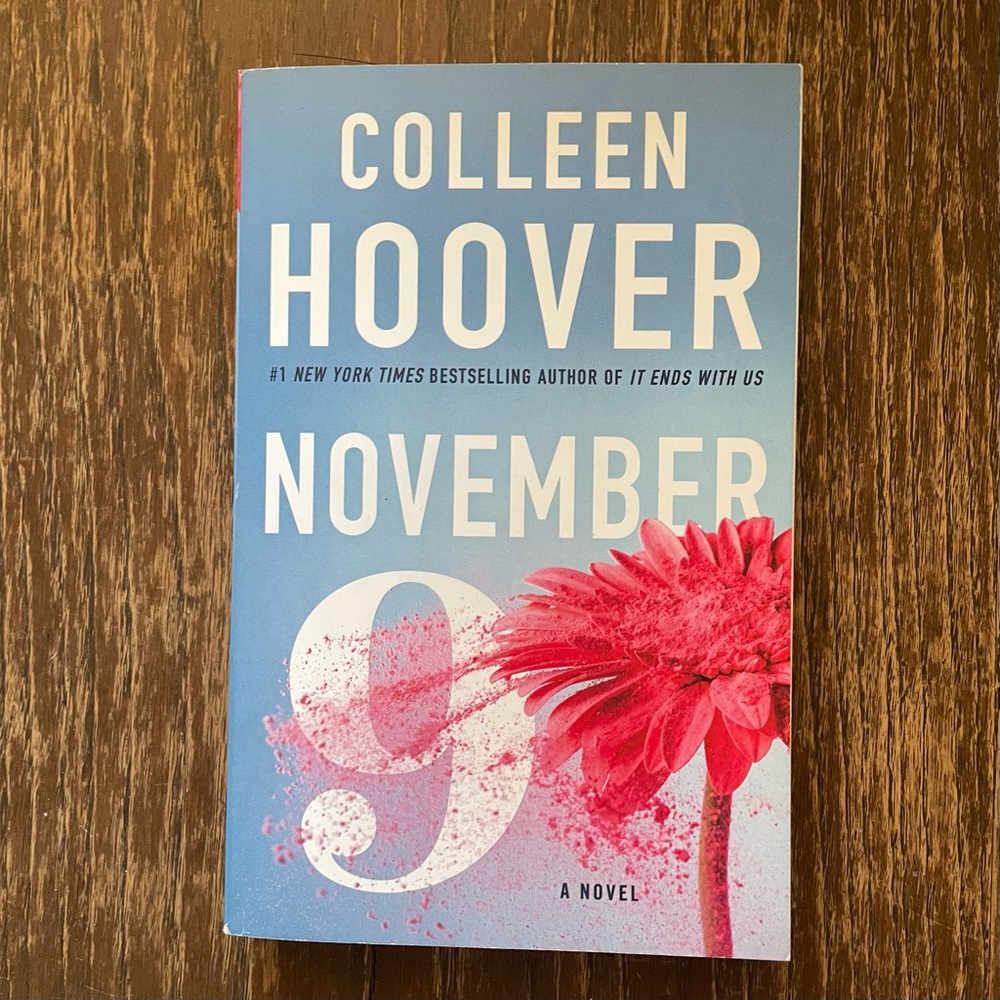 Book- November 9 by Colleen Hoover